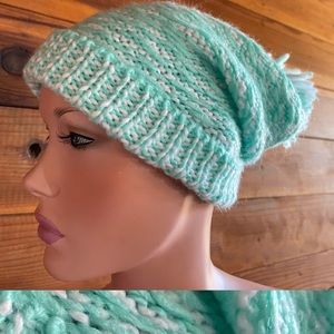 SEAFOAM and White Knit BEANIE Cap HAT O/S